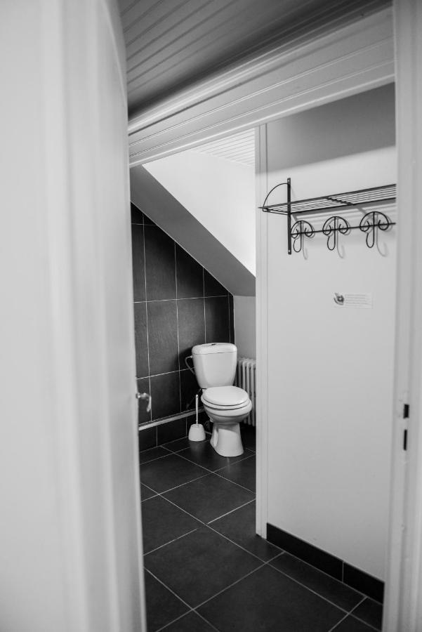 Logis Le Saint Hubert Hotel Haybes Kültér fotó