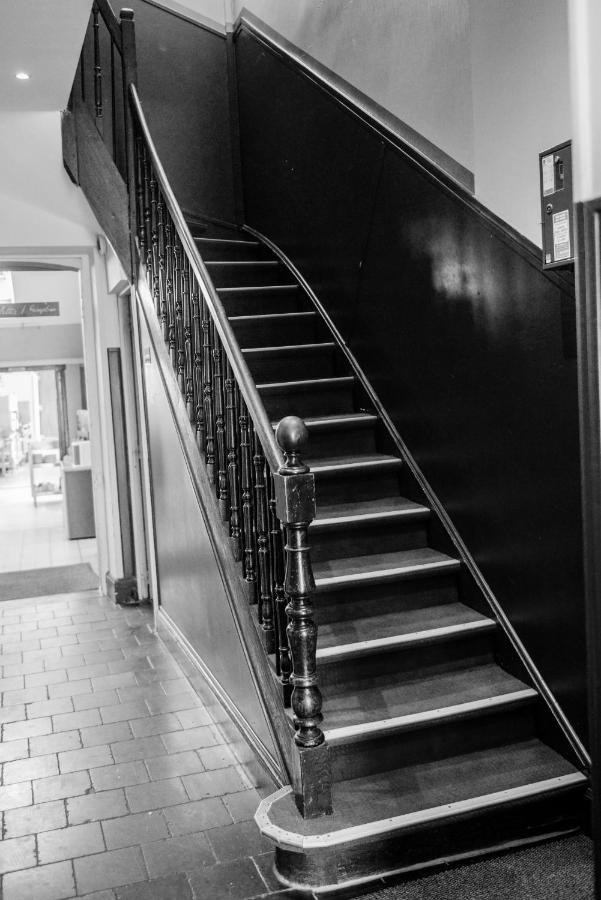 Logis Le Saint Hubert Hotel Haybes Kültér fotó